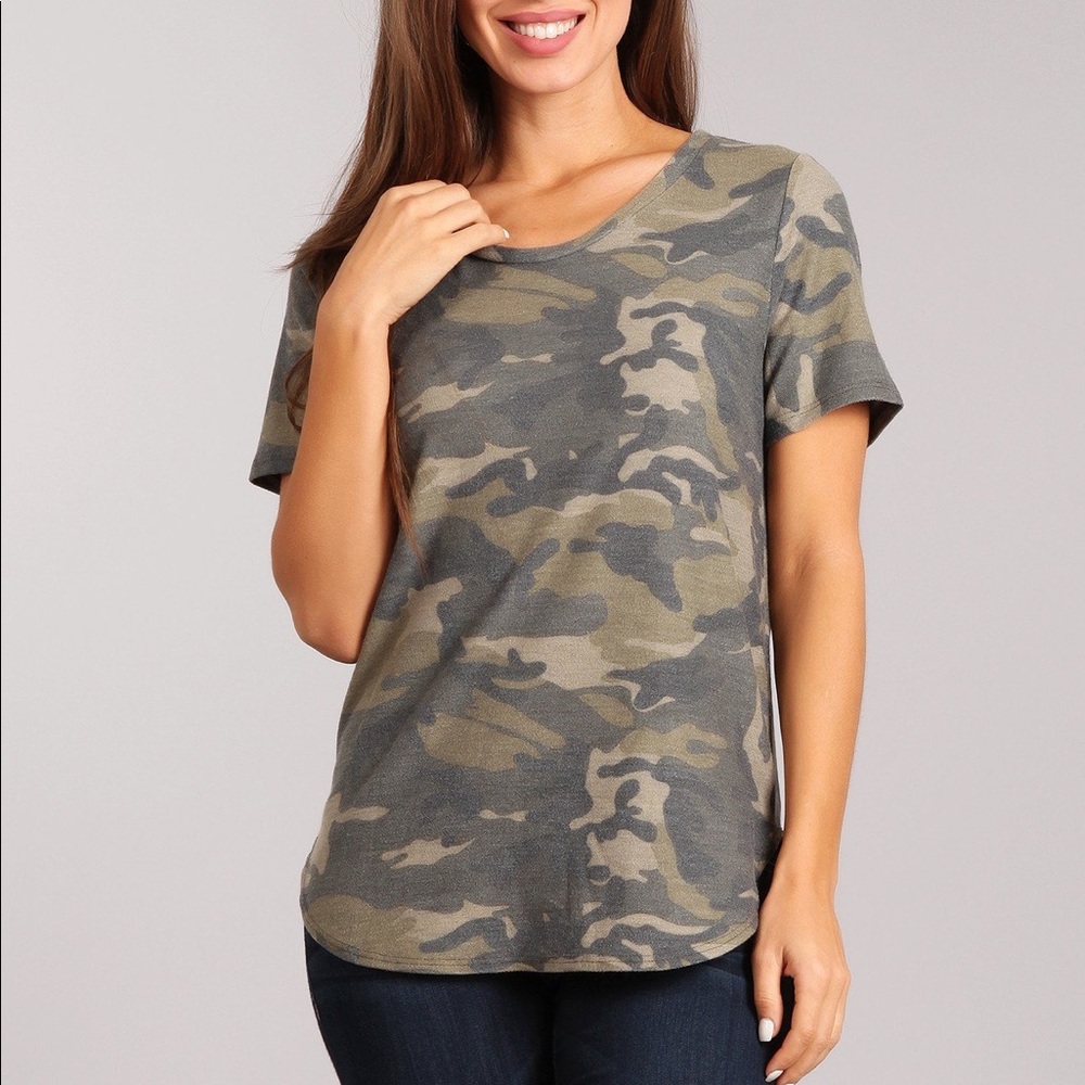 BEST SELLER CAMO TOP